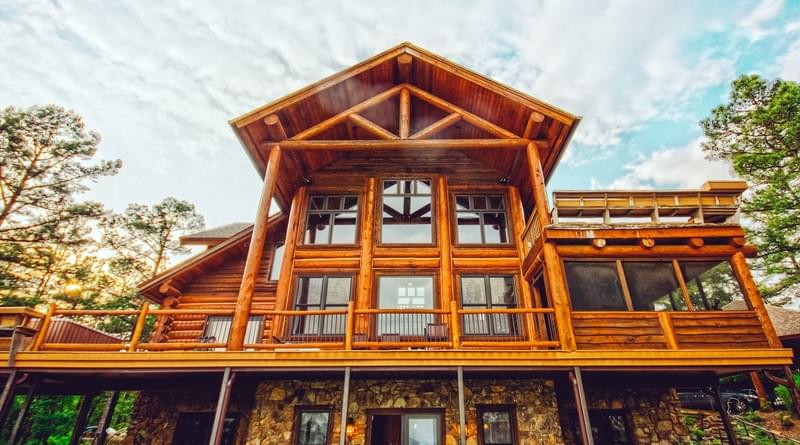 Advantages of building a house of timber